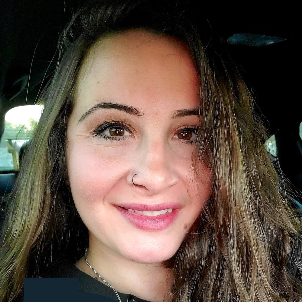 Meet your Posher, Michaela